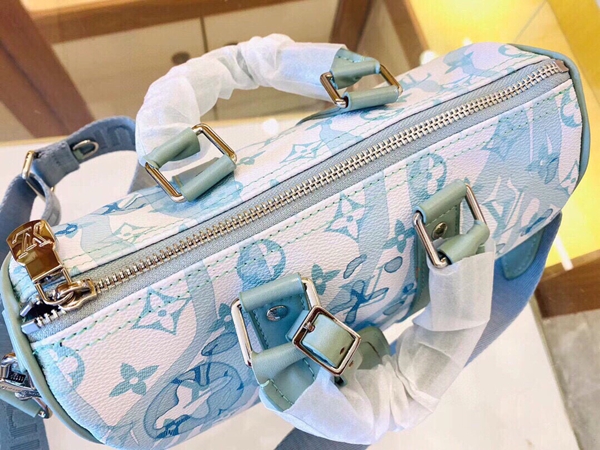 ルイヴィトンバッグ角部分ディテール